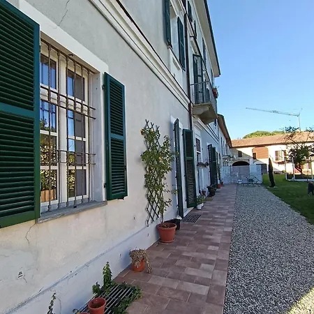 住宿加早餐酒店 Subiet 3*